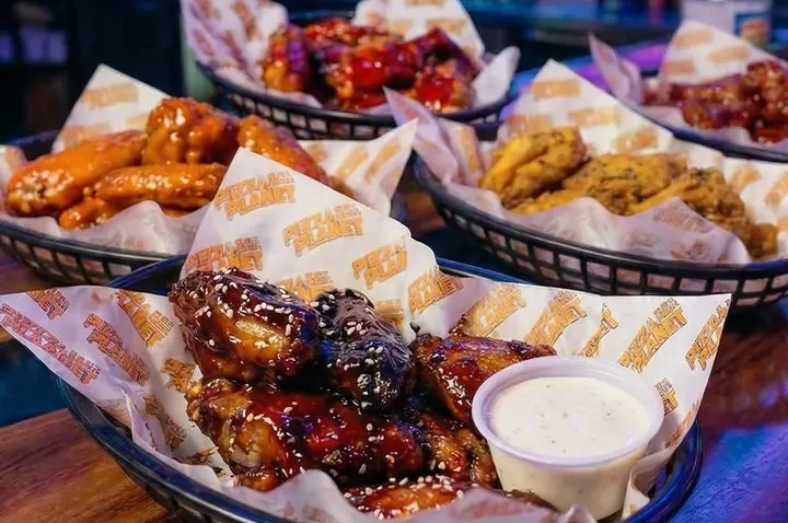 Planet Royale wings in seven flavours